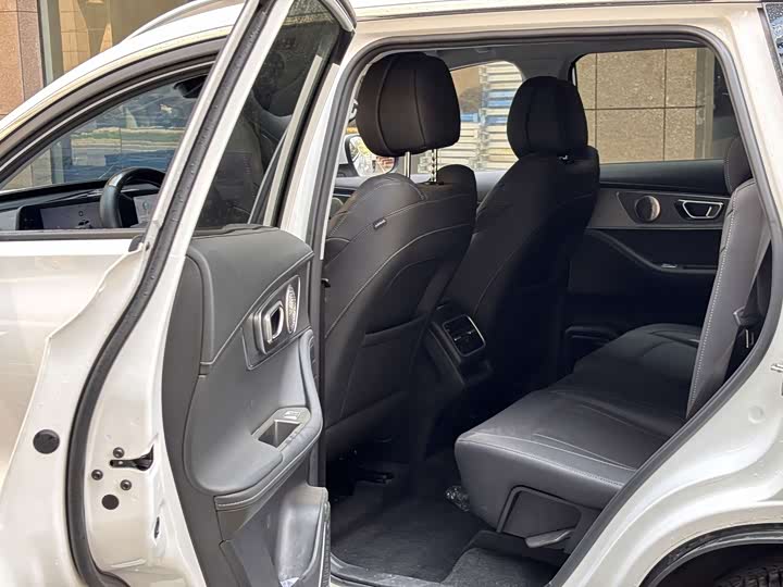 Chery Tiggo 8 Pro, 2025 — фото 4 из 9
