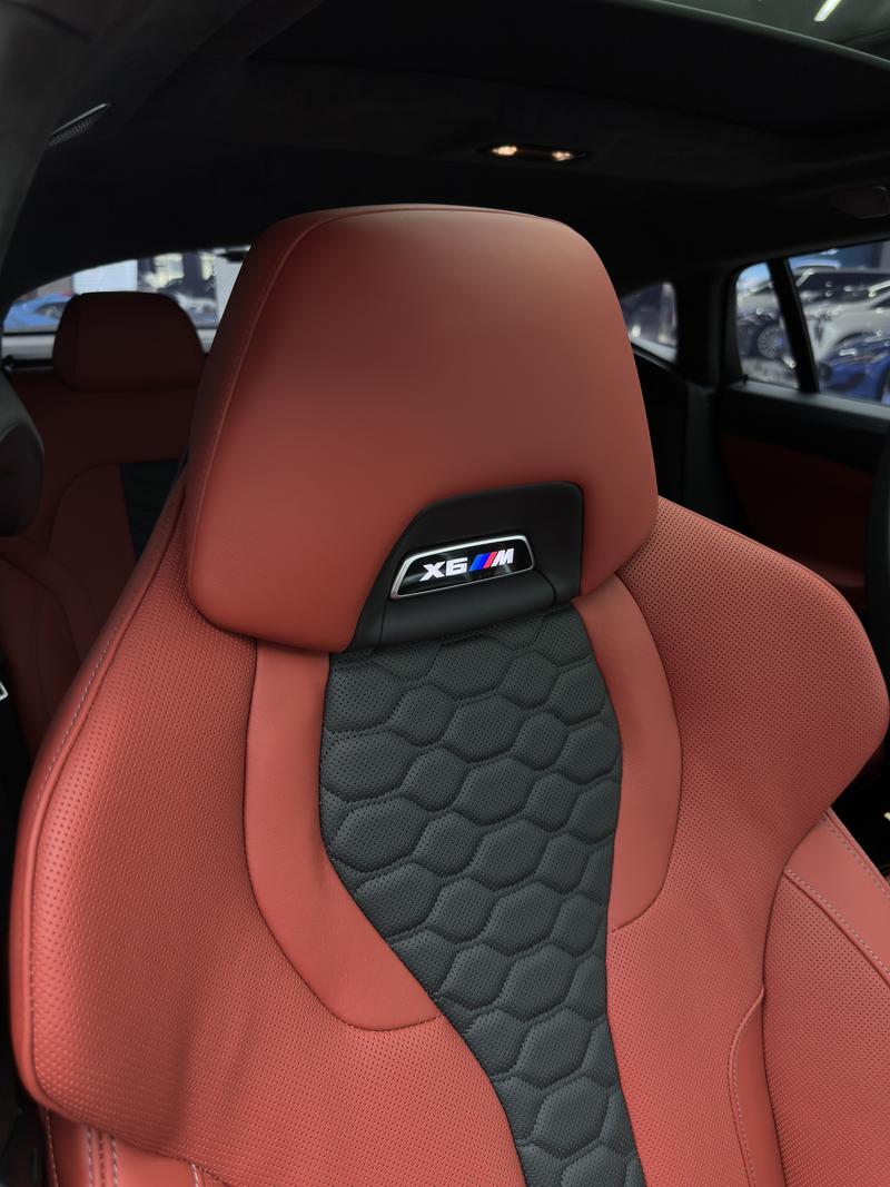 BMW X6 M, 2024 — фото 8 из 12