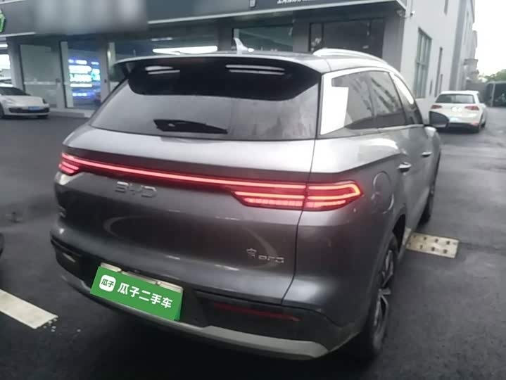 BYD Song Pro Hybrid, 2024 — фото 7 из 9