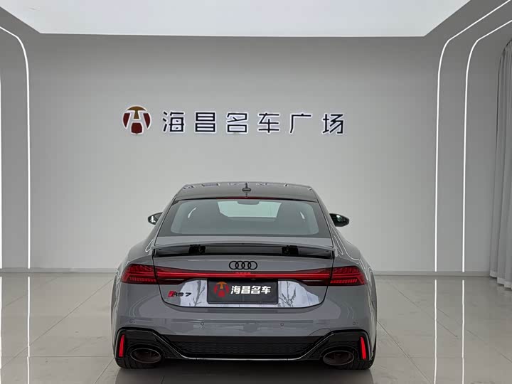 Audi RS 7, 2025 — фото 8 из 9