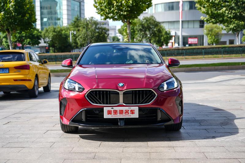 BMW 2 Series, 2025 — фото 2 из 9