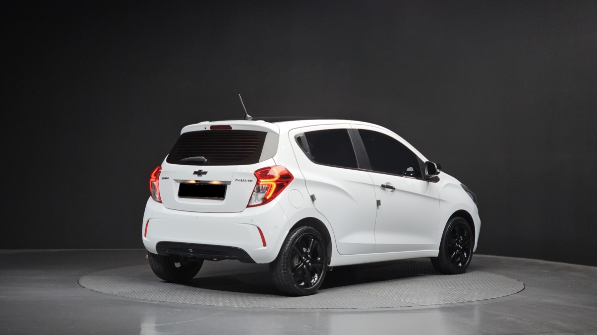 Chevrolet Spark, 2022 — фото 2 из 12