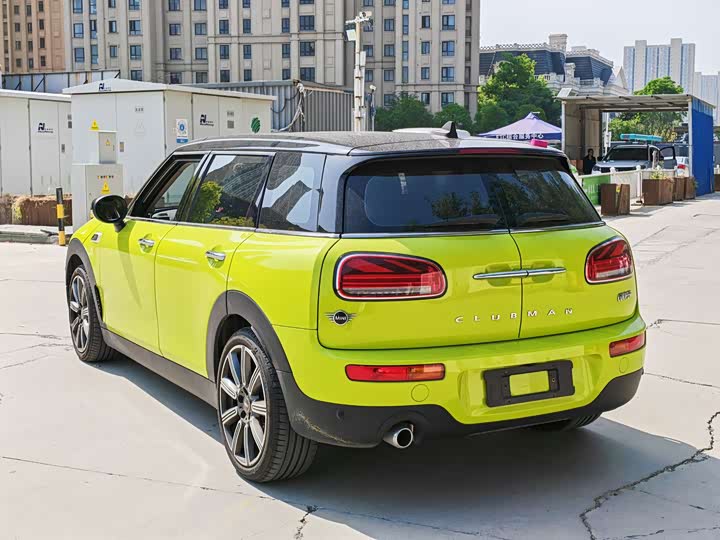 Mini Clubman, 2024 — фото 7 из 9
