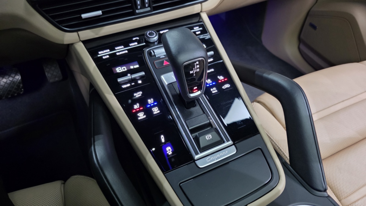 Porsche Cayenne, 2022 — фото 9 из 12