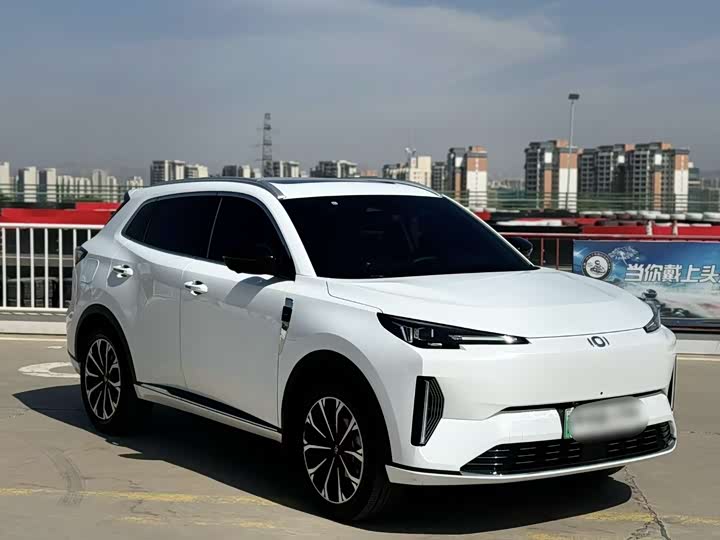 Changan Qiyuan (Nevo) Q05 Classic, 2025 — фото 3 из 9