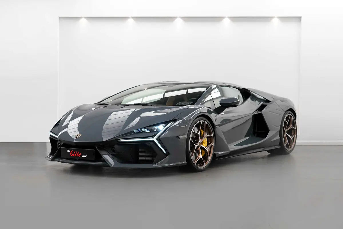 Lamborghini Revuelto, 2024 — фото 7 из 10
