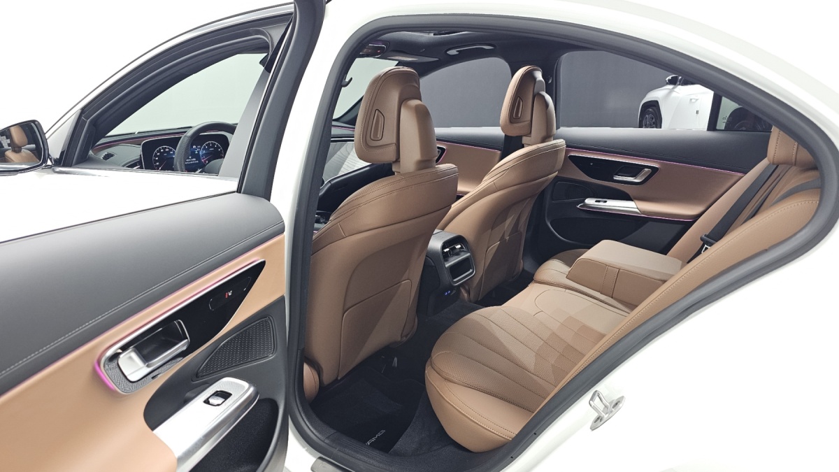 Mercedes-Benz E-Class, 2025 — фото 11 из 12