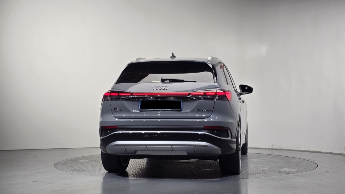 Audi Q4 e-tron, 2026 — фото 4 из 12