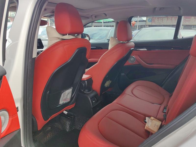 BMW X2, 2022 — фото 9 из 10