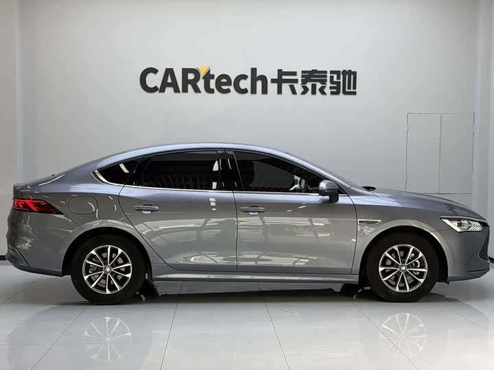 BYD Qin Plus, 2024 — фото 7 из 9