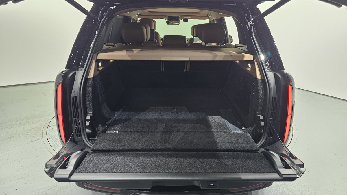 Land Rover Range Rover, 2025 — фото 10 из 12