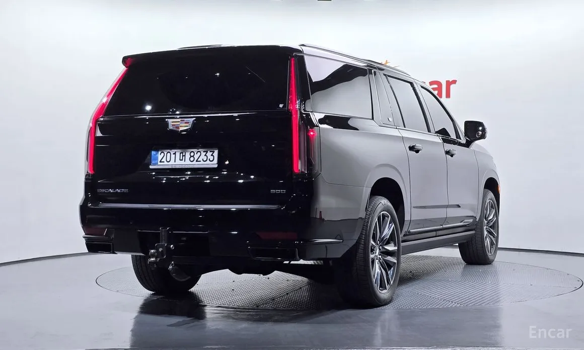 Cadillac Escalade, 2024 — фото 2 из 12