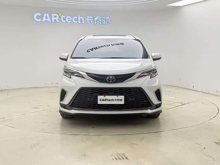 Toyota Granvia, 2024 — фото 3 из 9