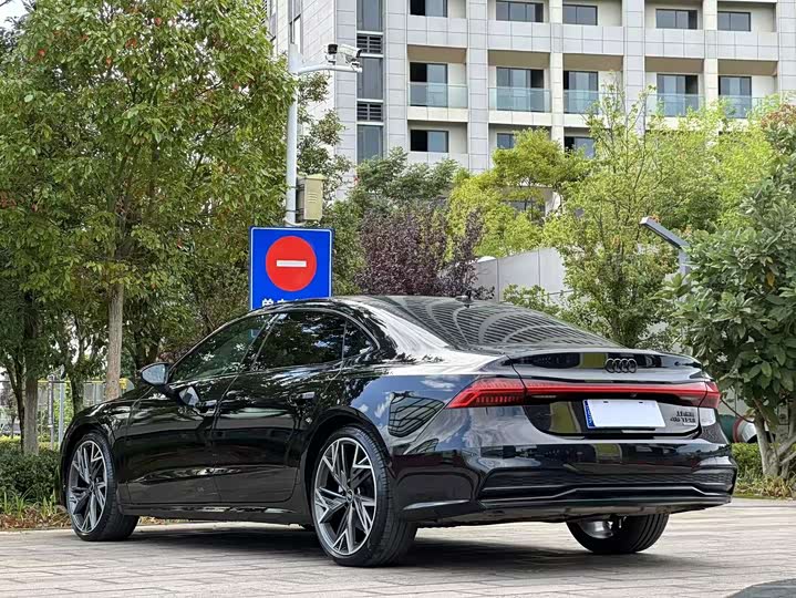 Audi A7L, 2023 — фото 7 из 9