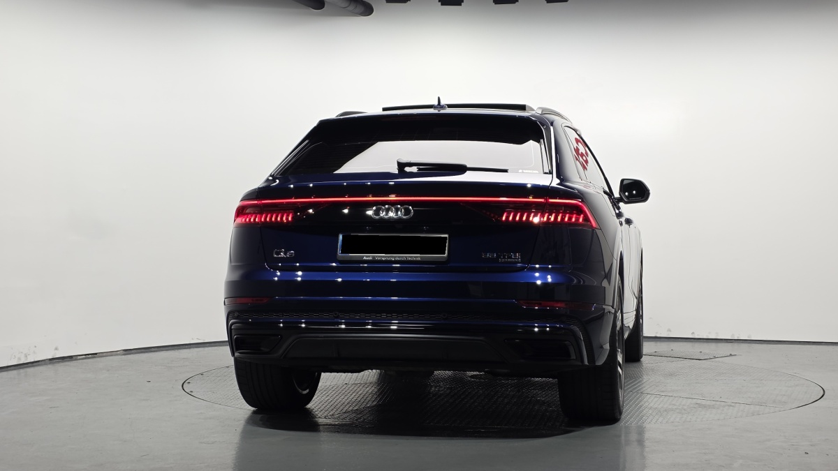 Audi Q8, 2023 — фото 4 из 12