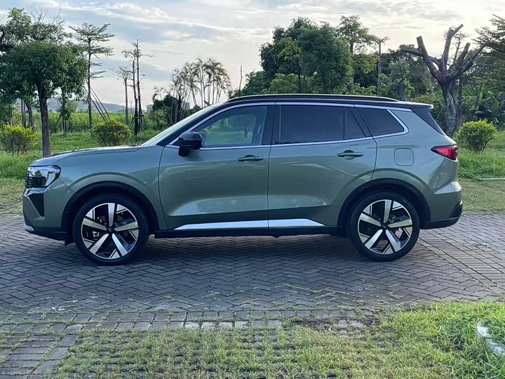 Ford Equator Sport, 2024 — фото 8 из 9