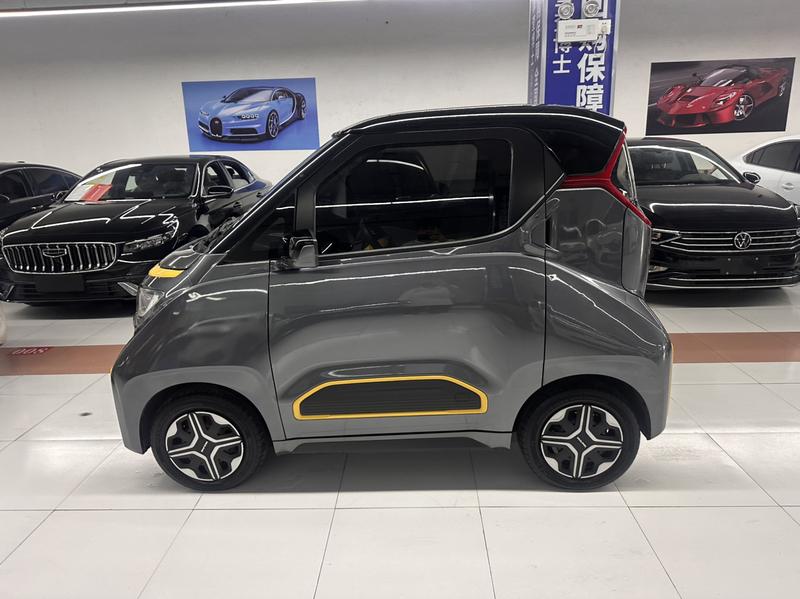 Wuling Nano EV, 2023 — фото 3 из 9
