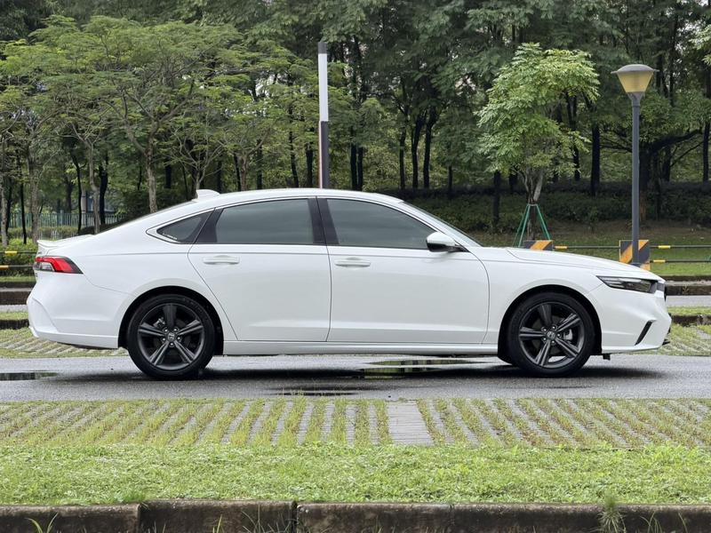 Honda Inspire, 2023 — фото 8 из 12