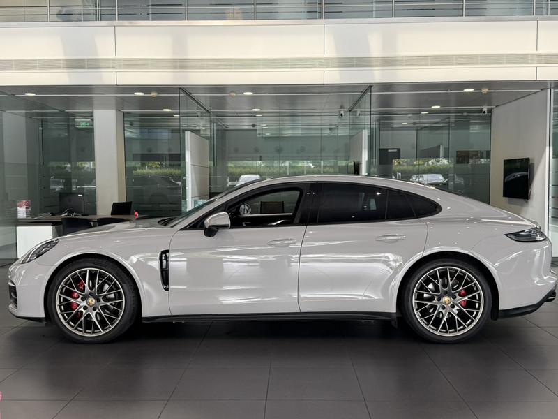 Porsche Panamera, 2022 — фото 4 из 10