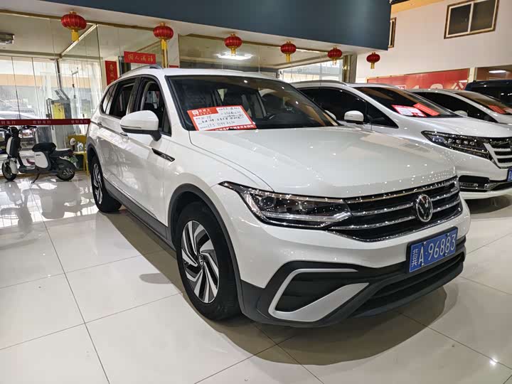 Volkswagen Tiguan L Pro, 2022 — фото 3 из 9