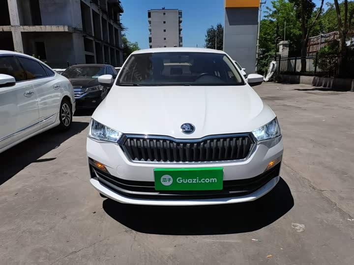 Skoda Rapid, 2022 — фото 3 из 9