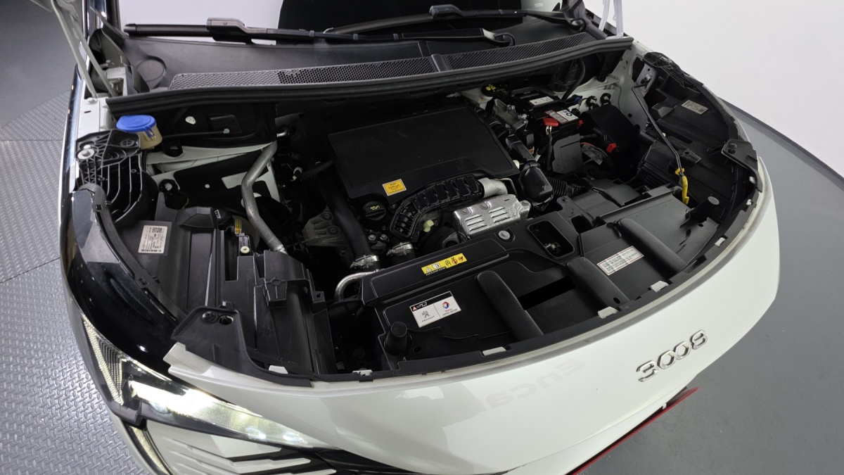 Peugeot 3008, 2022 — фото 6 из 12