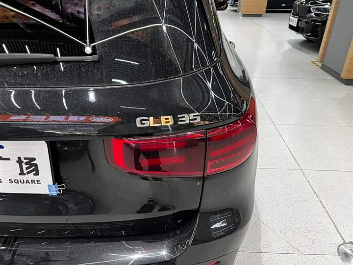 Mercedes-Benz GLB-Class AMG, 2024 — фото 2 из 9
