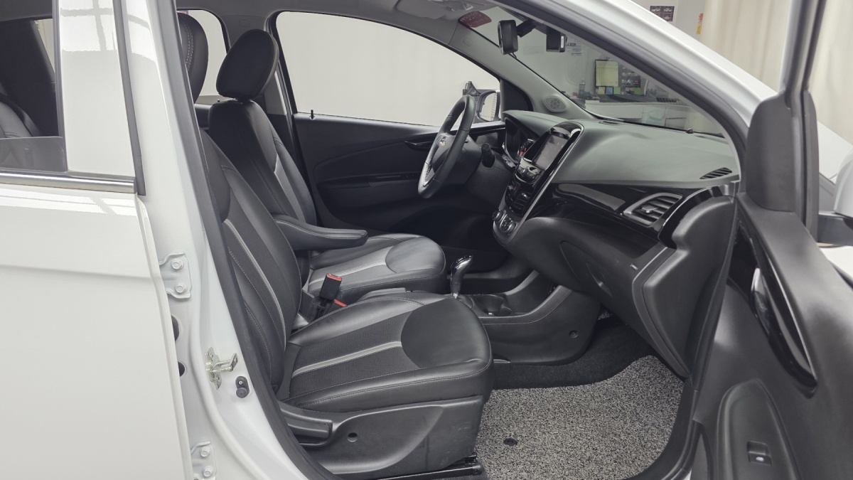 Chevrolet Spark, 2022 — фото 11 из 12