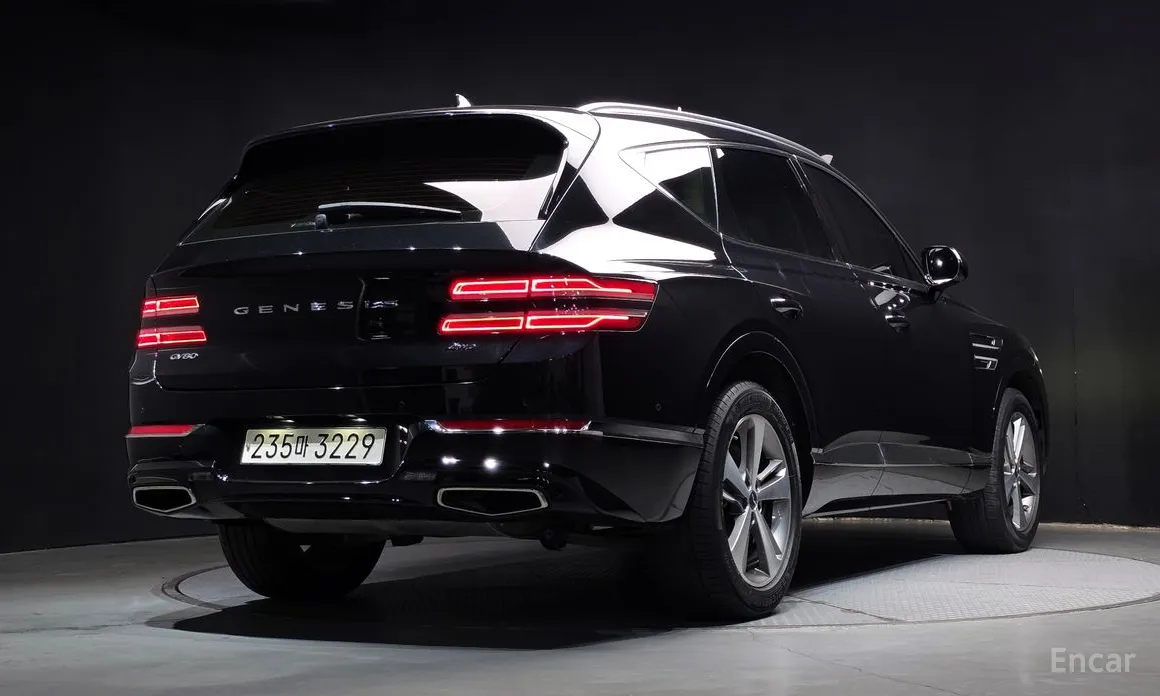 Genesis GV80, 2023 — фото 2 из 12