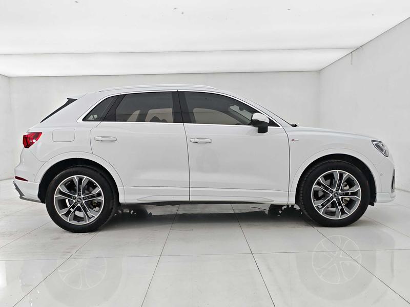 Audi Q3, 2022 — фото 8 из 12