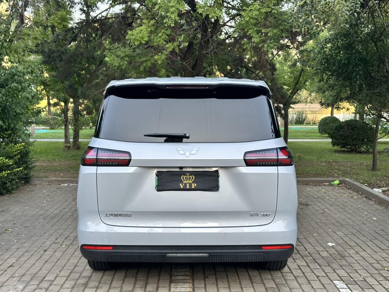 Wuling Starlight 730 Hybrid/EV, 2025 — фото 5 из 12