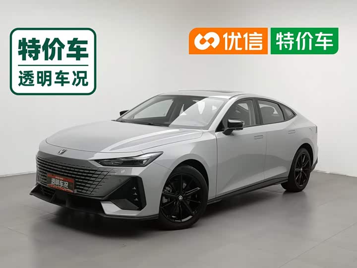 Changan UNI-V Hybrid, 2023 — купить в Самаре под ключ