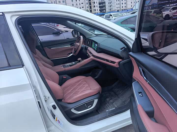 Changan CS75 Plus, 2023 — фото 8 из 9