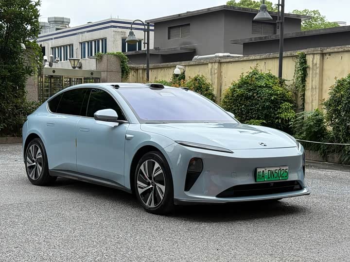 Nio ET5, 2022 — фото 3 из 9