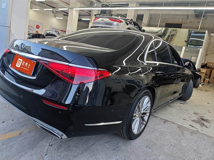 Mercedes-Benz S-Class, 2023 — фото 2 из 9