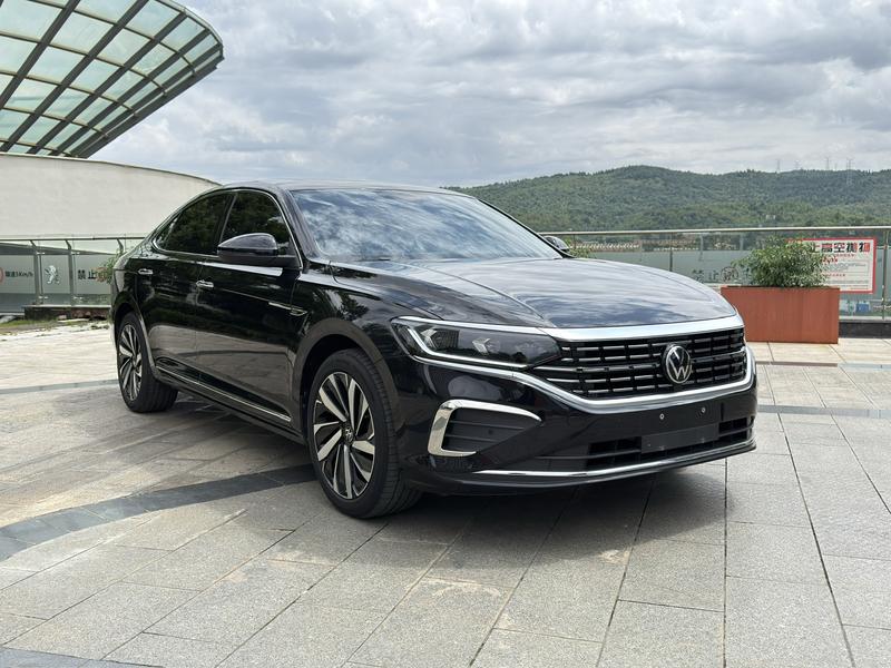 Volkswagen Passat, 2025 — фото 3 из 12