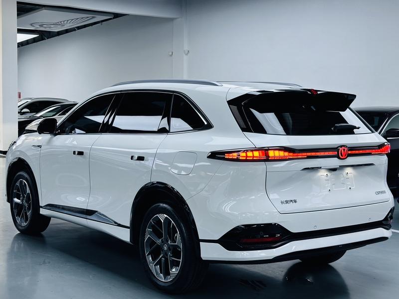 Changan CS75 Plus, 2026 — фото 5 из 12