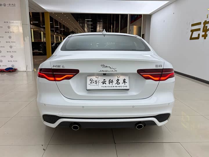 Jaguar XE L, 2023 — фото 5 из 9