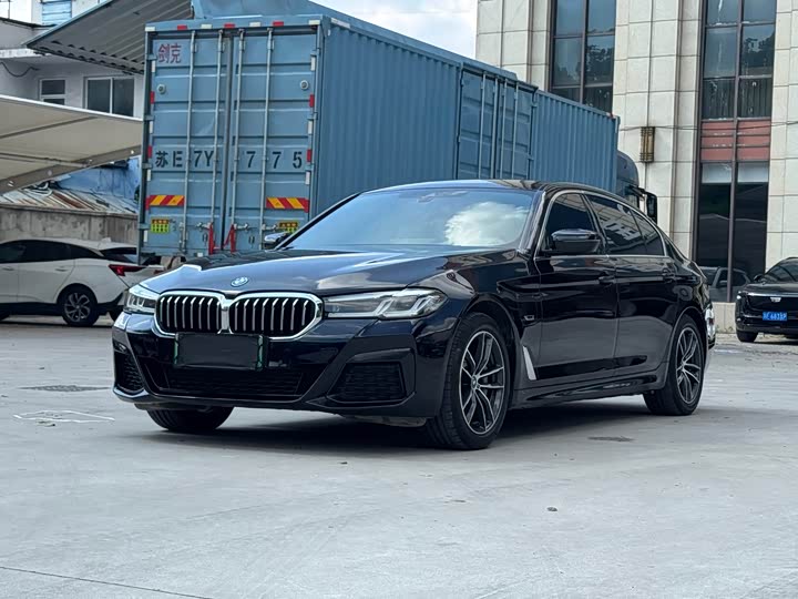 BMW 5 Series Hybrid, 2023 — купить в Тольятти под ключ