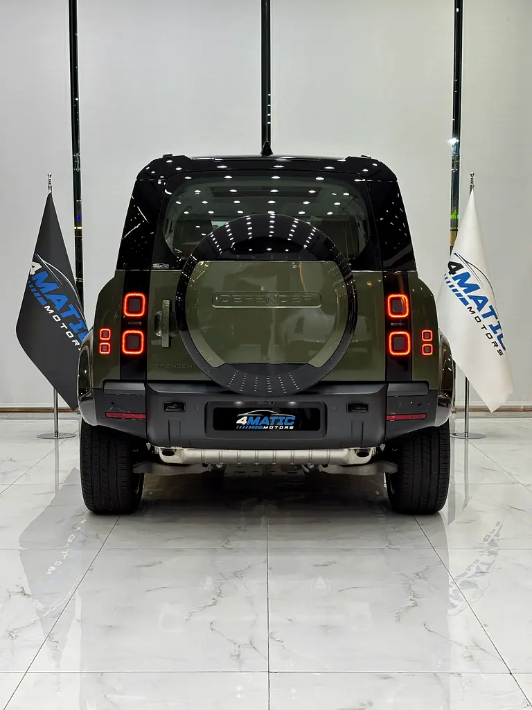 Land Rover Defender, 2026 — фото 8 из 10