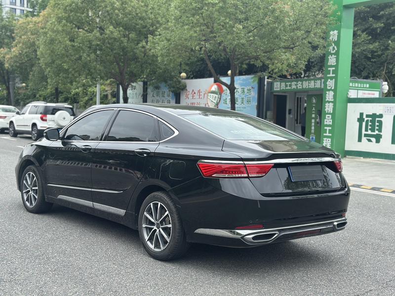 Geely Emgrand GT, 2022 — фото 4 из 12