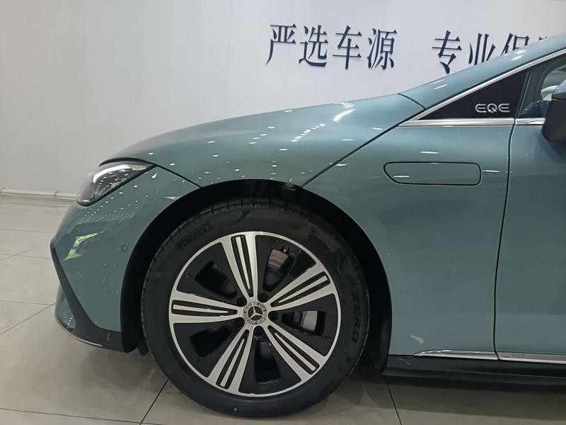 Mercedes-Benz EQE, 2025 — фото 3 из 12