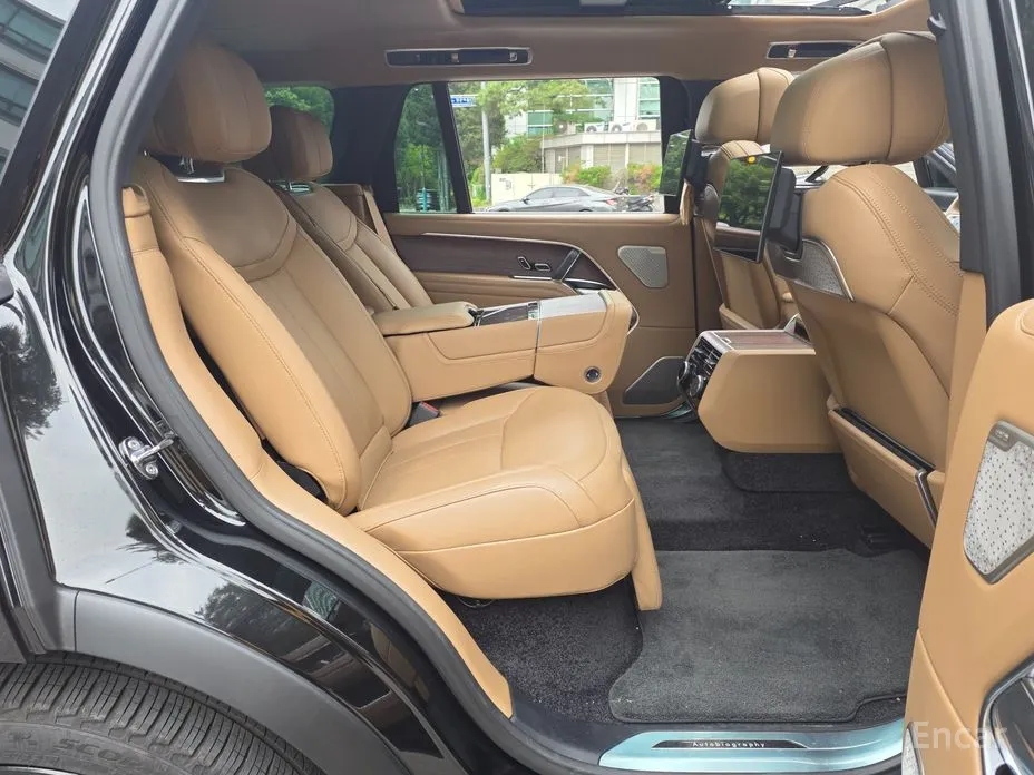 Land Rover Range Rover, 2024 — фото 12 из 12
