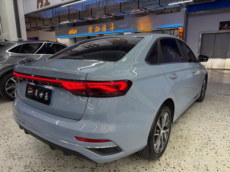 Geely Emgrand, 2023 — фото 6 из 12