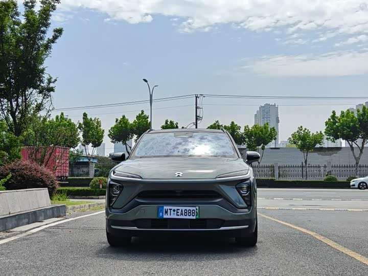 Nio ES6, 2022 — фото 2 из 9