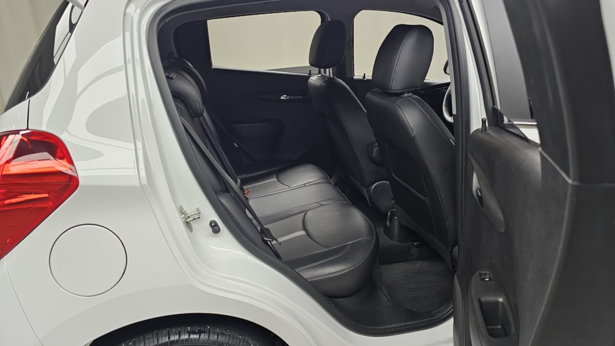Chevrolet Spark, 2022 — фото 10 из 12