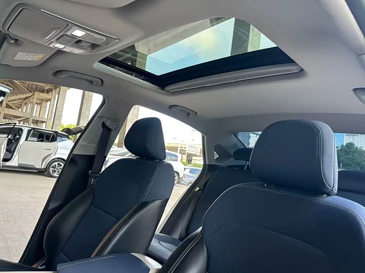 Geely Geometry G6, 2022 — фото 6 из 9