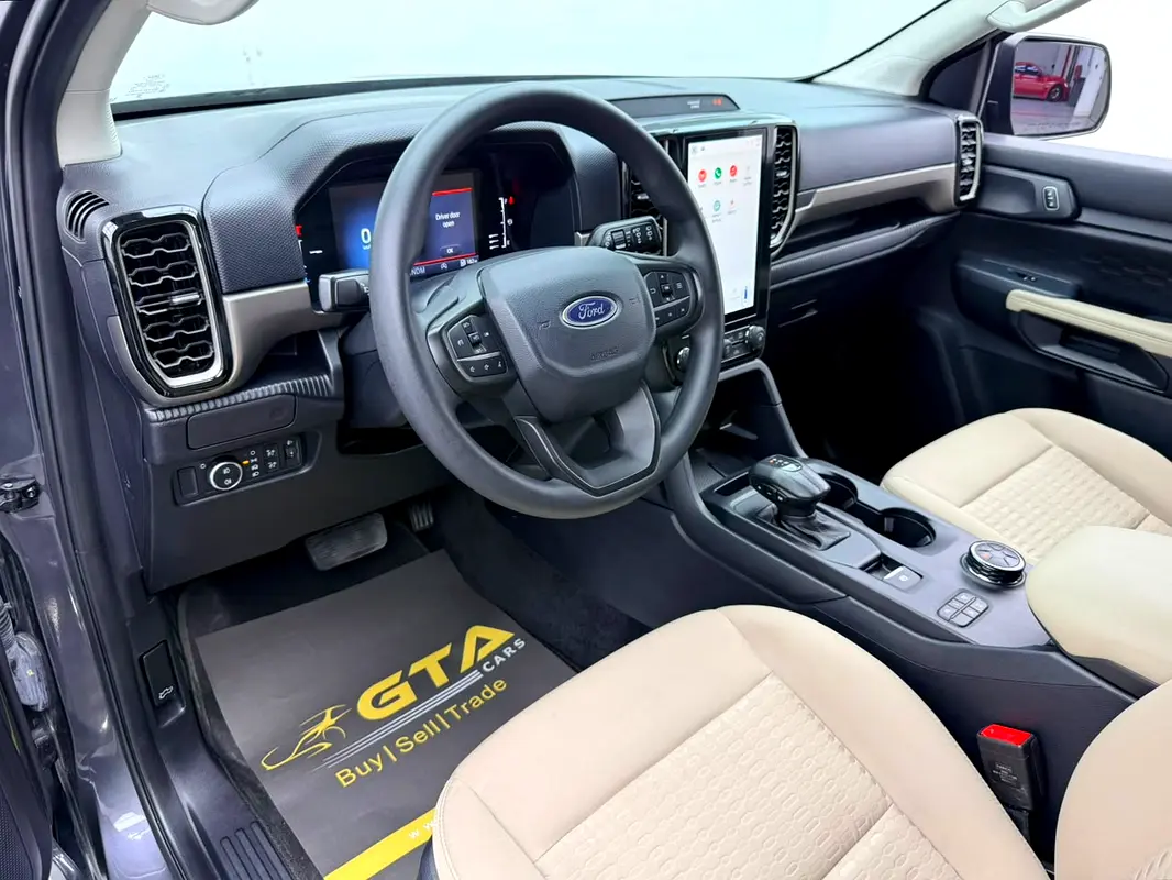 Ford Everest, 2024 — фото 10 из 10