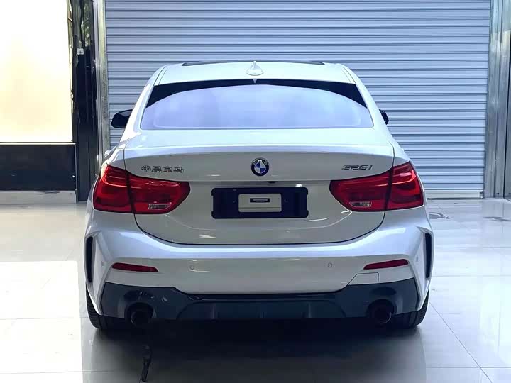 BMW 1 Series, 2022 — фото 8 из 9