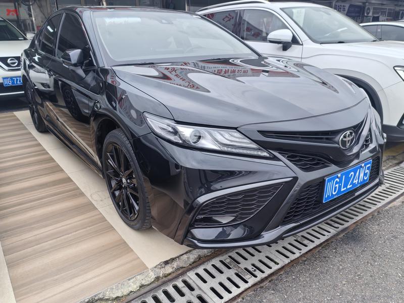 Toyota Camry, 2023 — фото 3 из 12